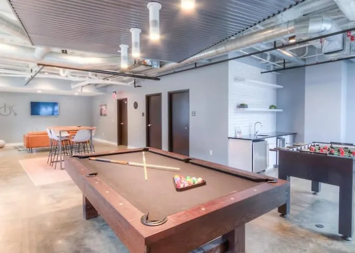 Cozysuites Boutique Sdo, Lawrenceville
